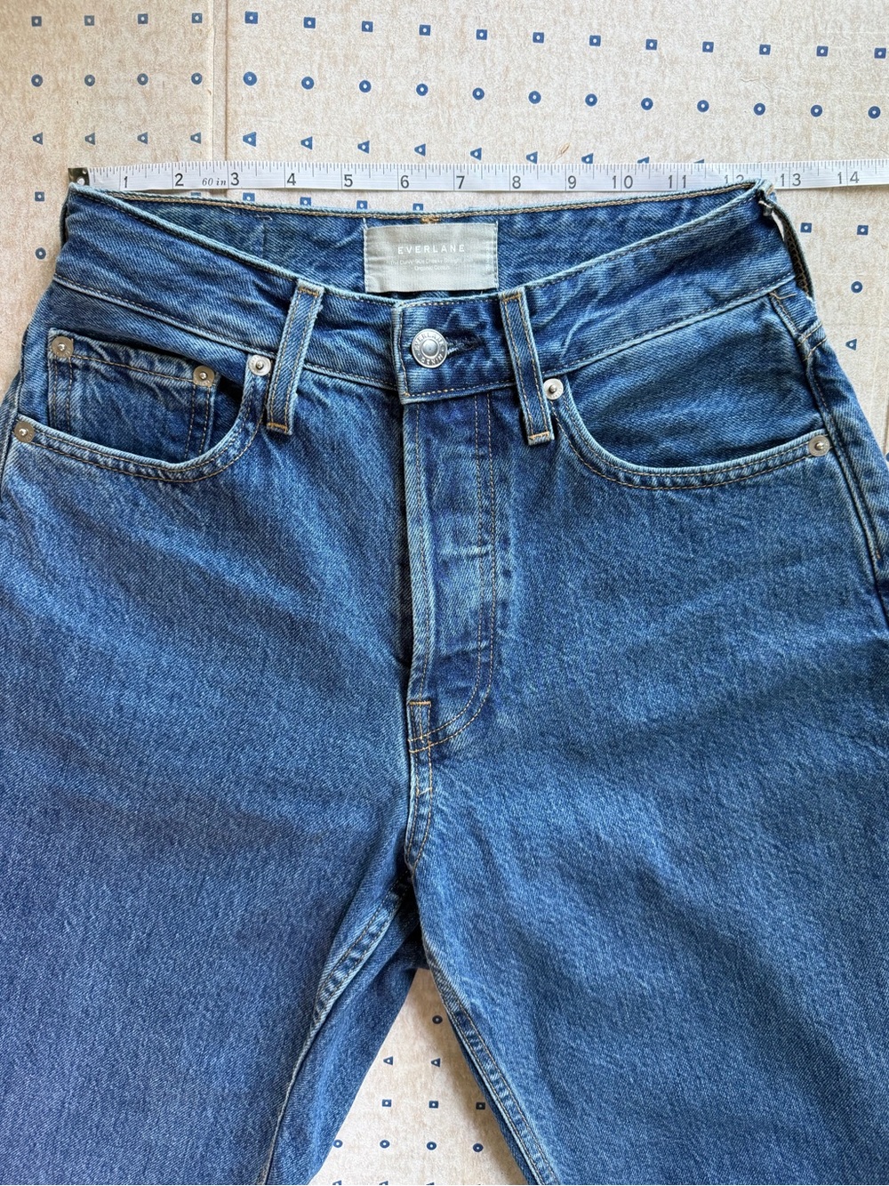 Everlane The Curvy ’90s Cheeky Straight Jean Organic Cotton Medium Wash size 26 - Picture 5 of 13